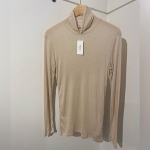 NWT Filippa K fine knit turtleneck
